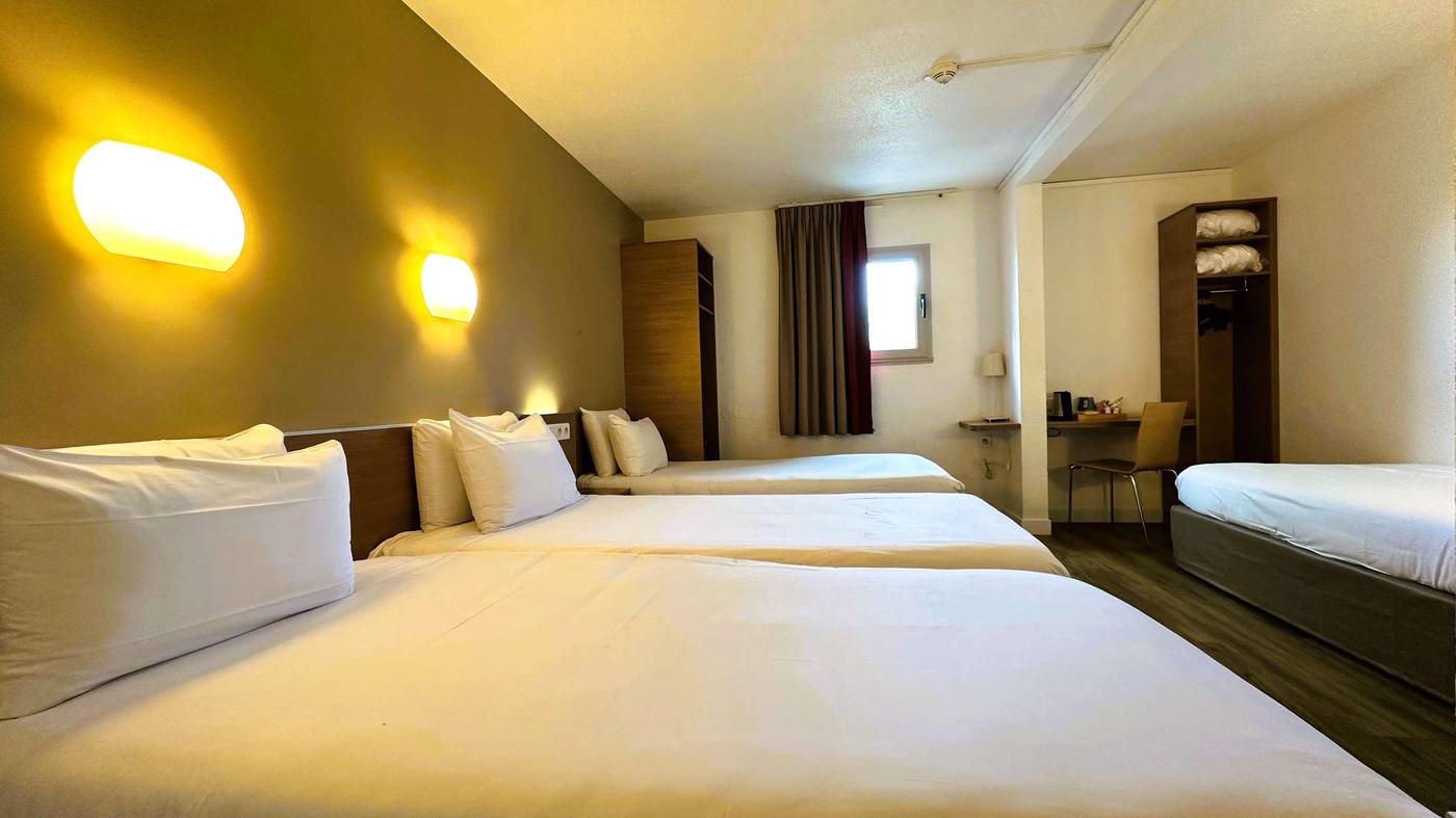 Kyriad-Le-Bourget-Centre---Parc-Des-Expositions-Room-10