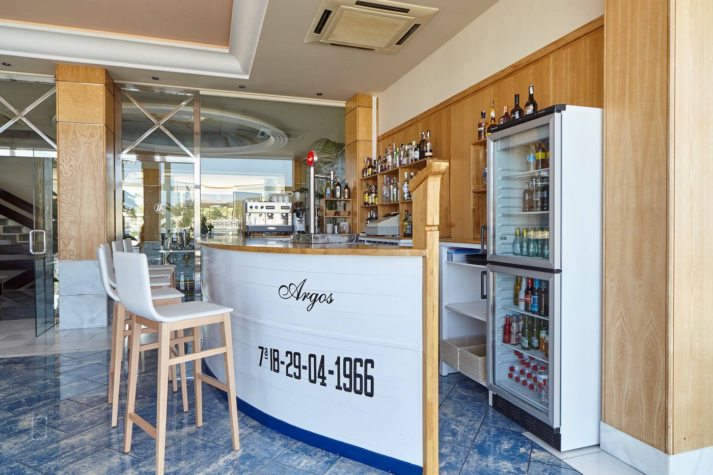 Argos-Lobby-31