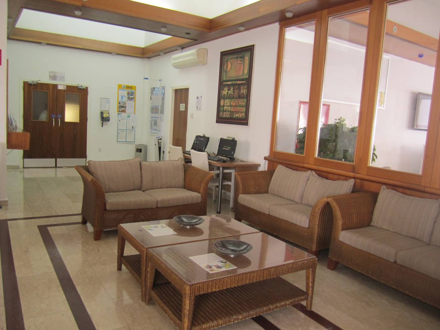 Senator-Hotel-Apartments-Lobby-54