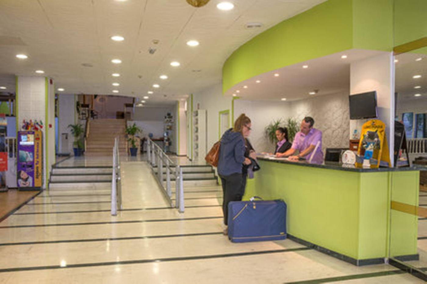 DC-Xibana-Park-Hotel-Lobby-22