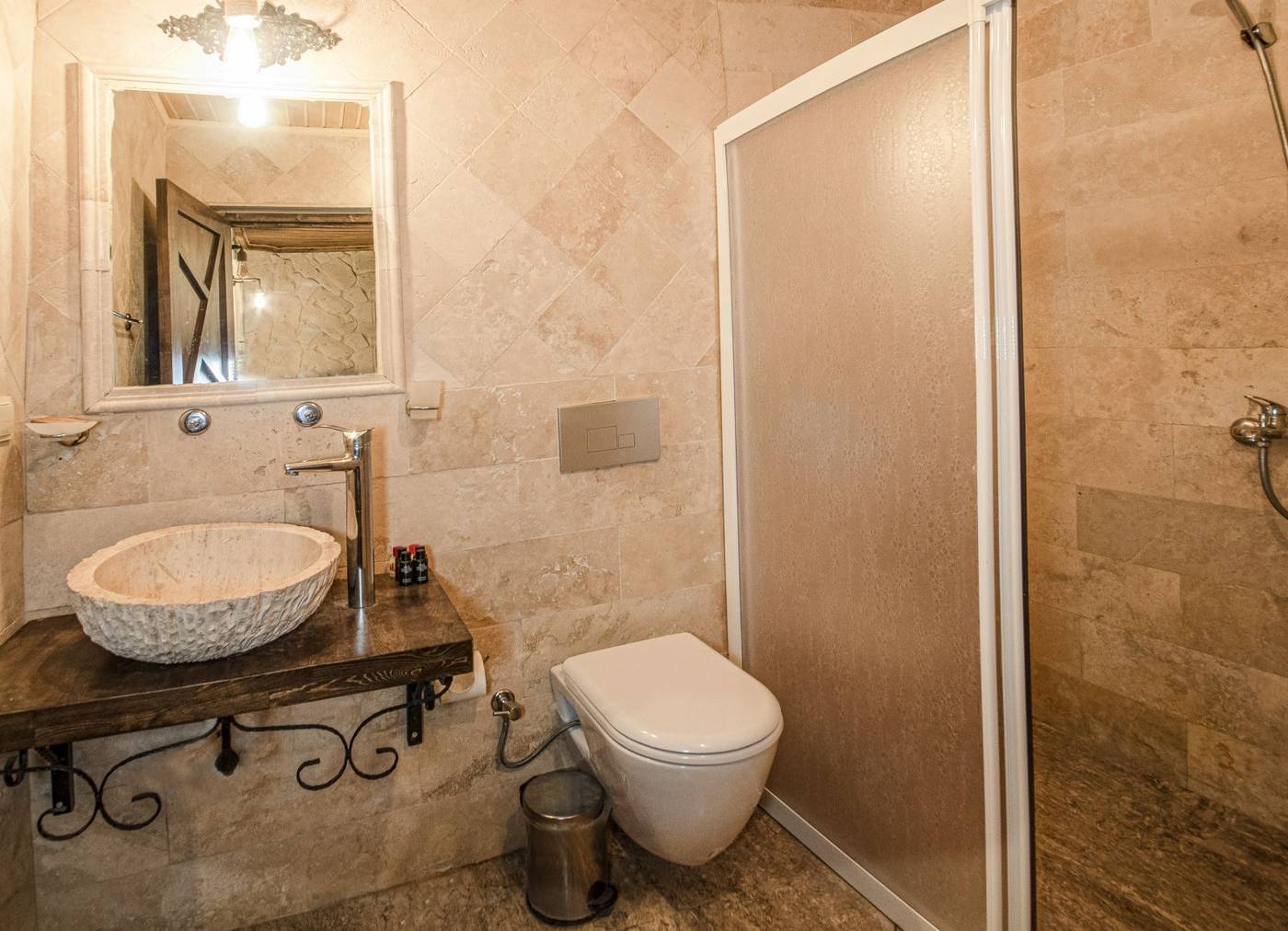 Taksim Istiklal Suites-Turkey-Istanbul-Room-10