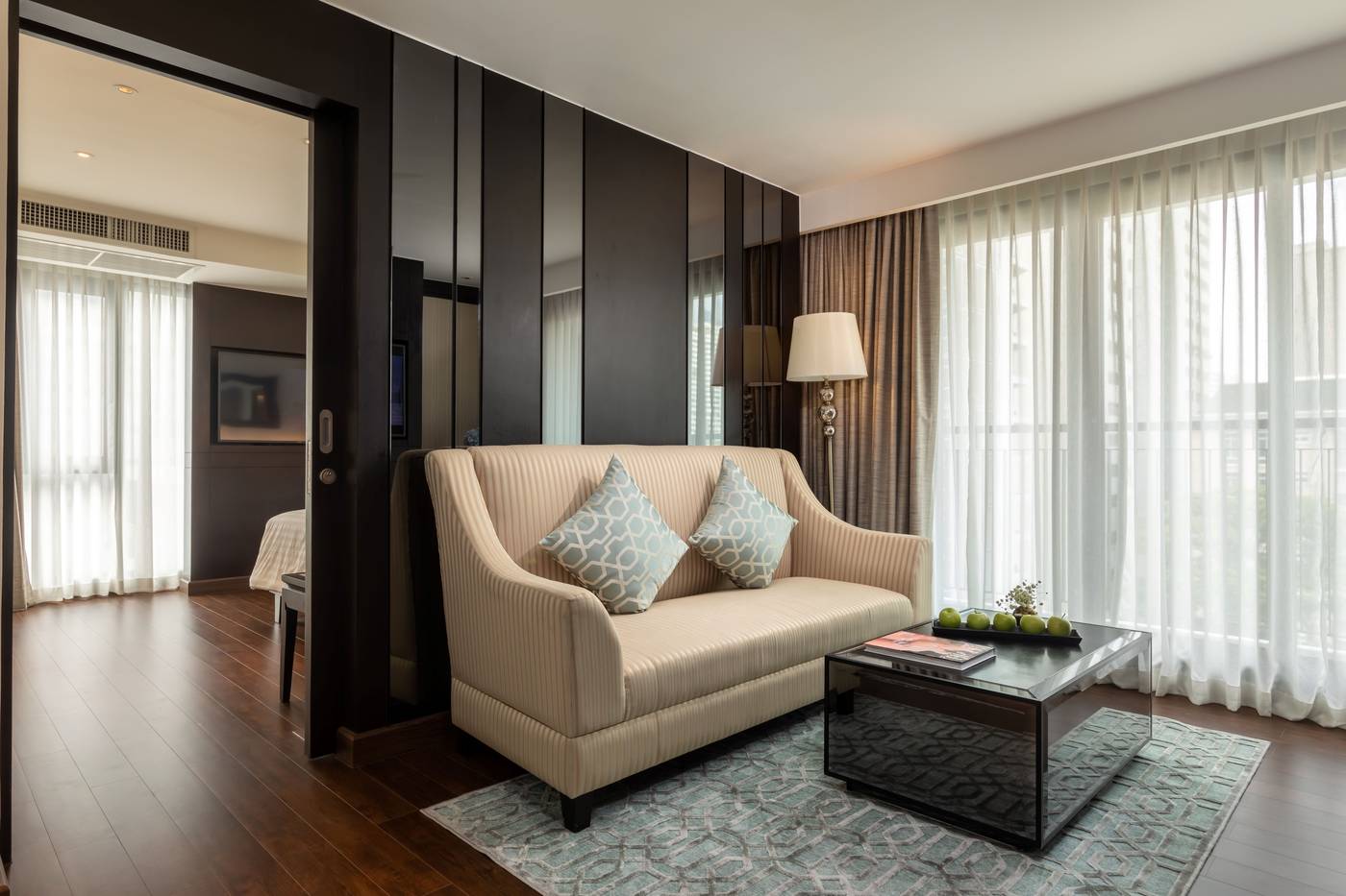 Movenpick-Hotel-Sukhumvit-15-Bangkok-Room-31