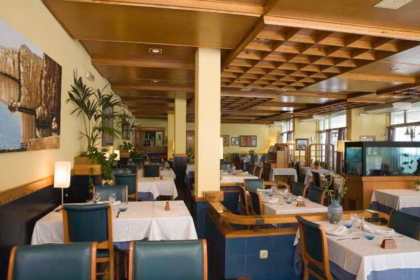 Rovira-Hotel-Restaurant-13