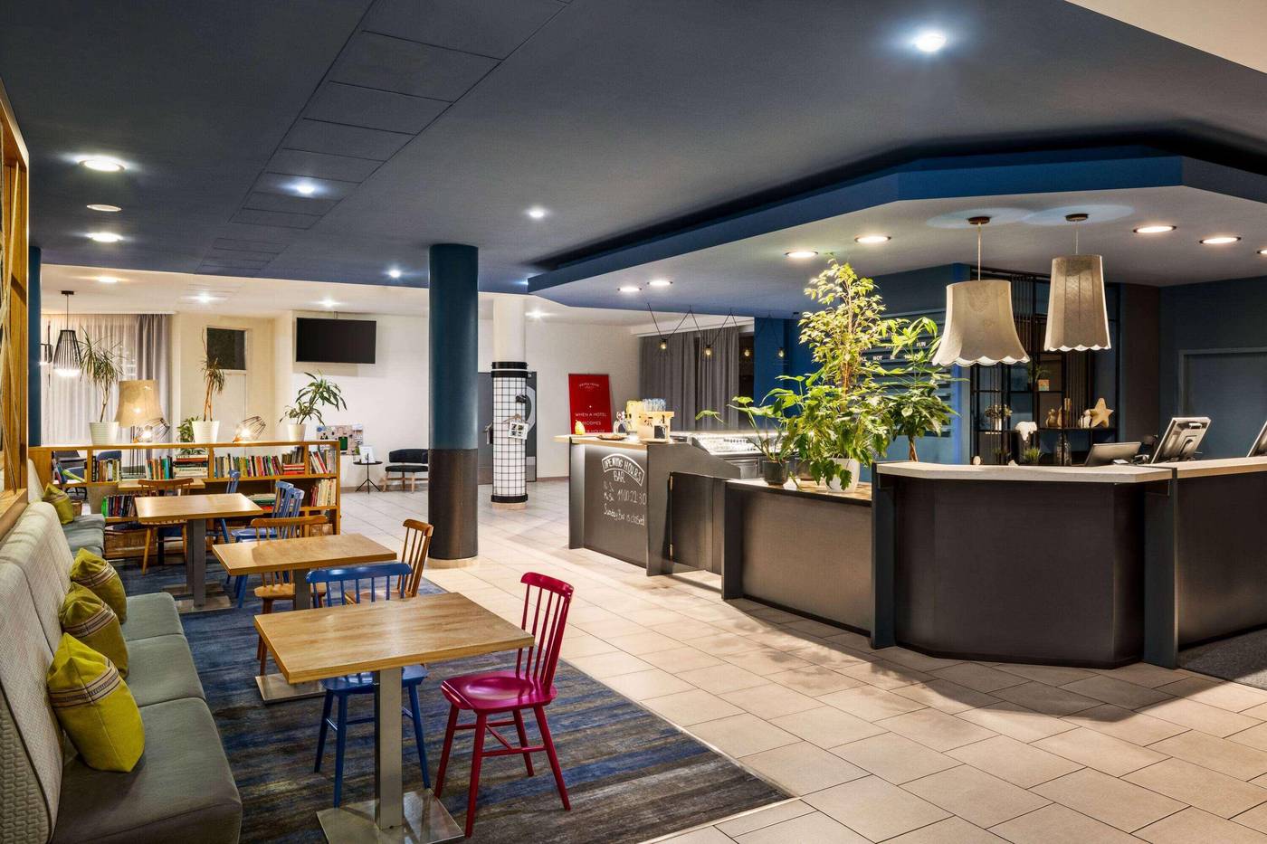 Vienna House Easy By Wyndham Bratislava-Slovakia-Bratislava-Lobby-5