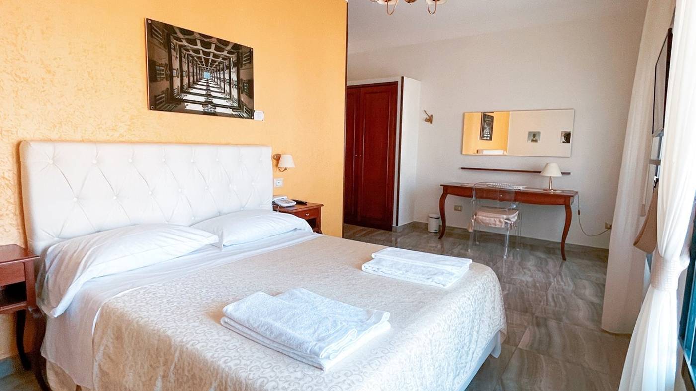 Ostello Bello Napoli - Italy - Napoli - Room - 6