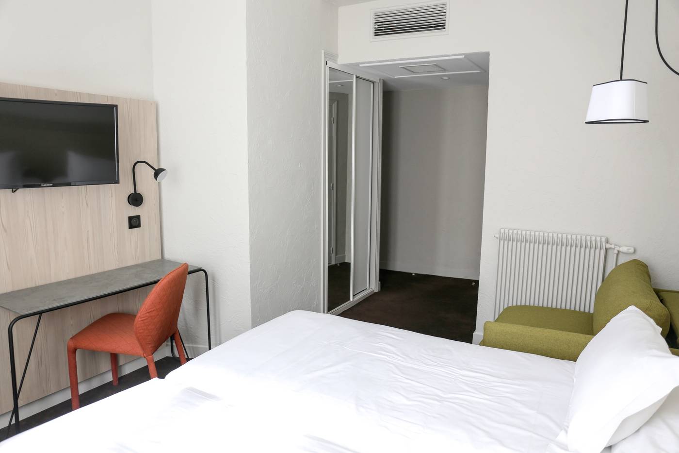 Hotel-Vendome-Room-17