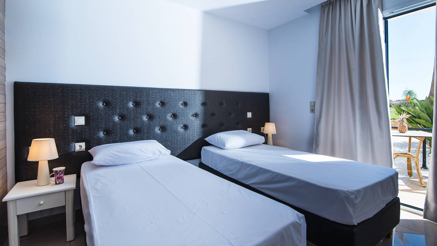 Real-Palace-Hotel---Studios-Room-31