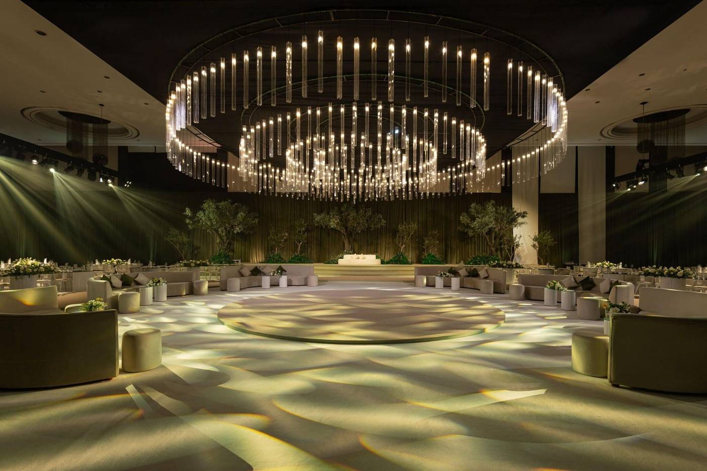 Le-Meridien-Dubai-Hotel---Conference-Centre-Conferences-94