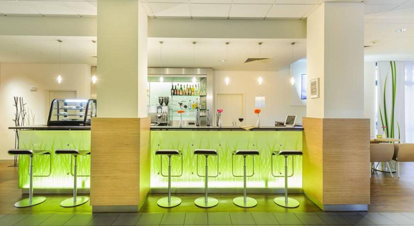 ibis-Muenchen-City-Bar-17