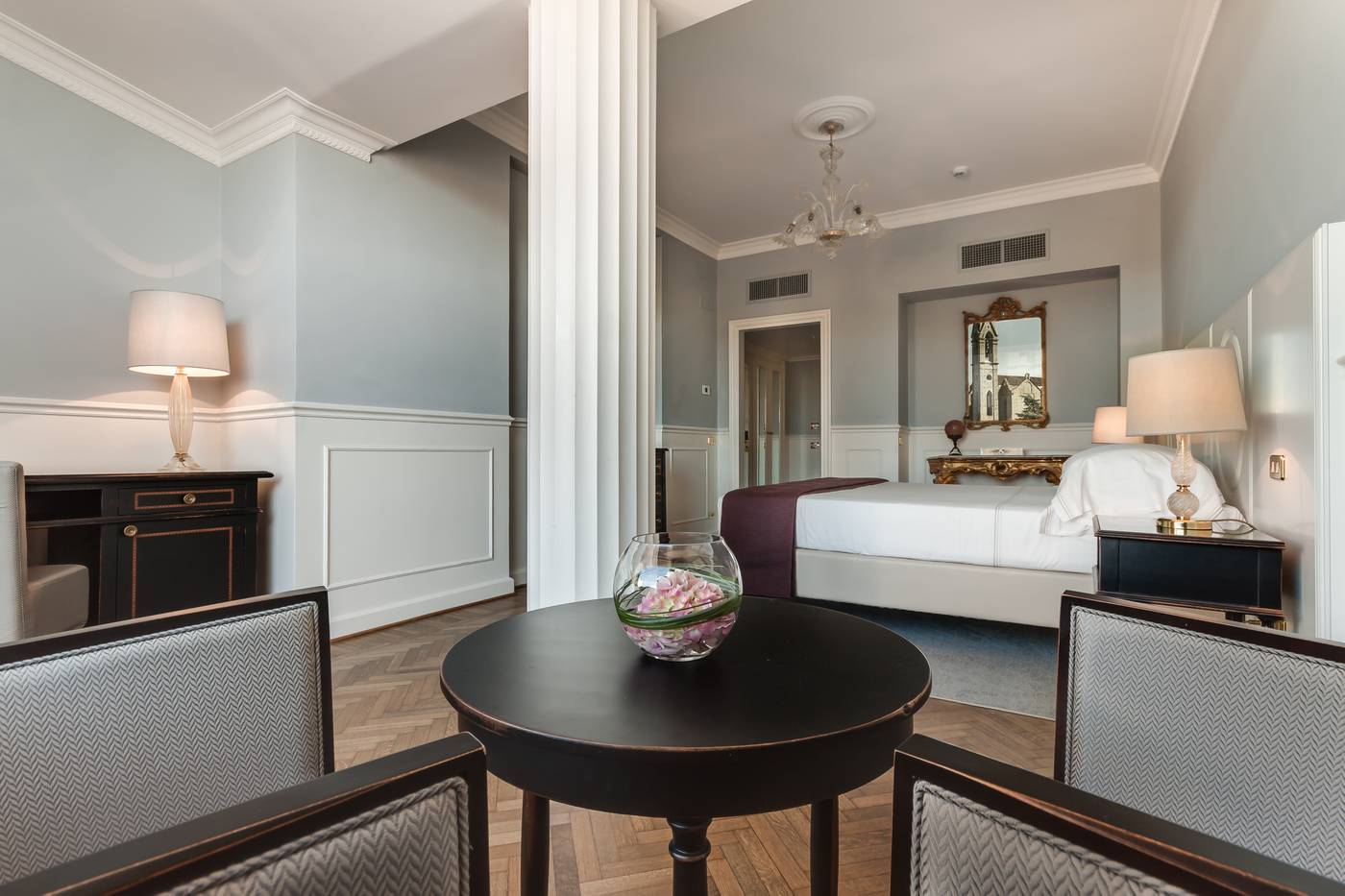 Plaza-Lucchesi-Room-26