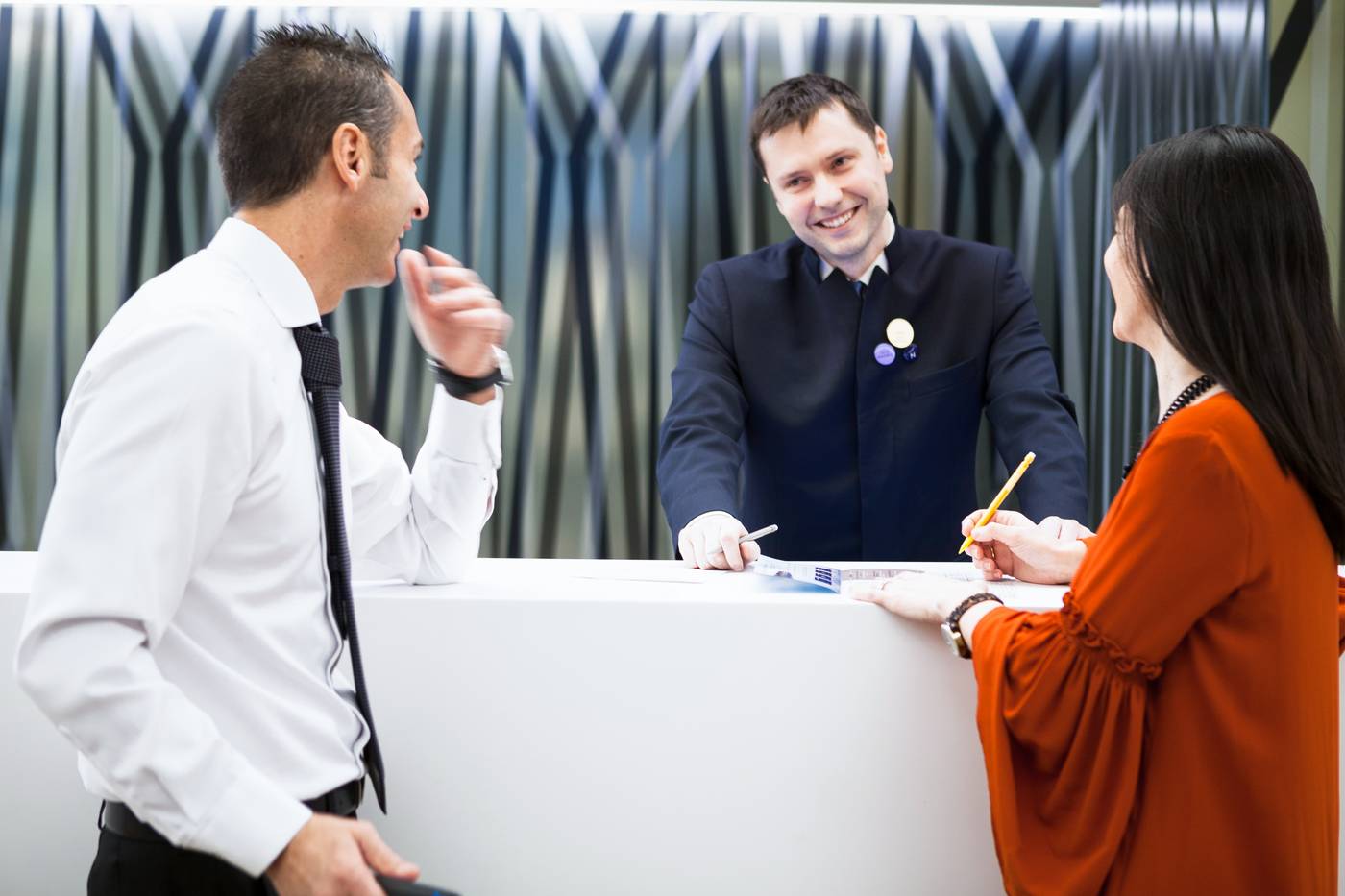 Novotel-Madrid-Center-Lobby-21