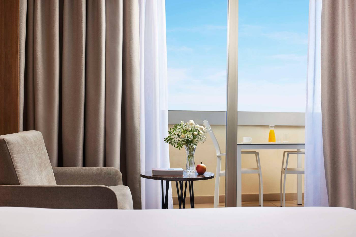 NH-Alicante-Room-35