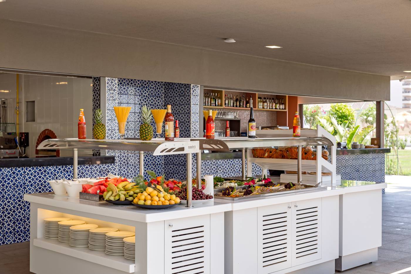 Royal-Seginus-Restaurant-46