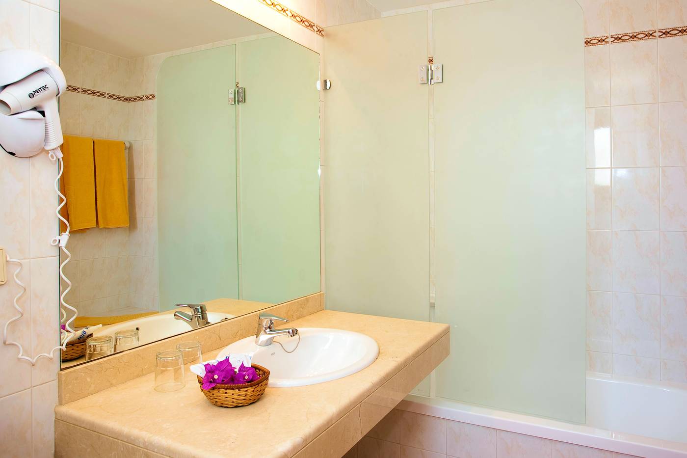 SBH-Royal-M----nica-Room-21