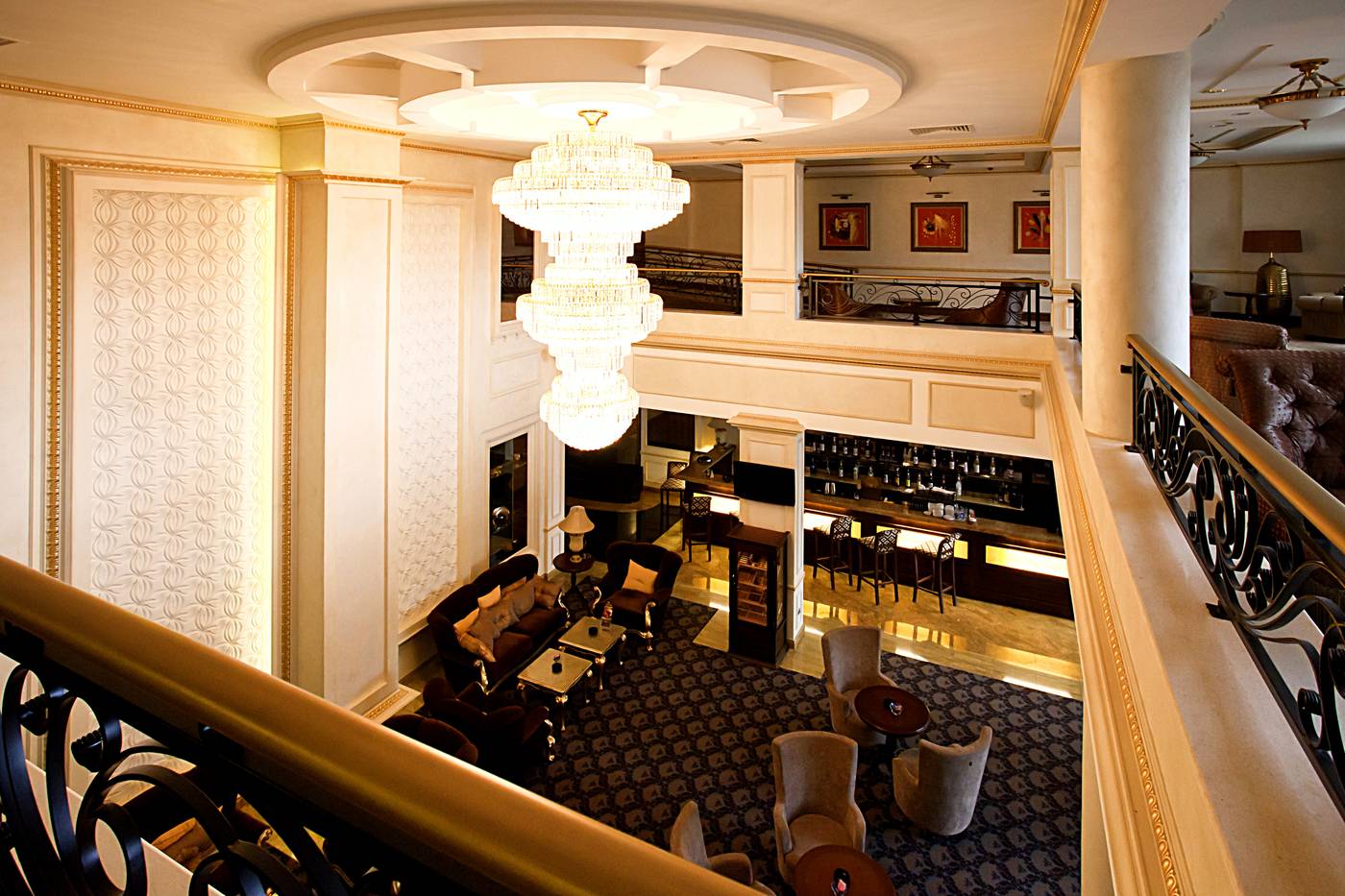 Grand-Hotel---Spa-Primoretz-Bar-44