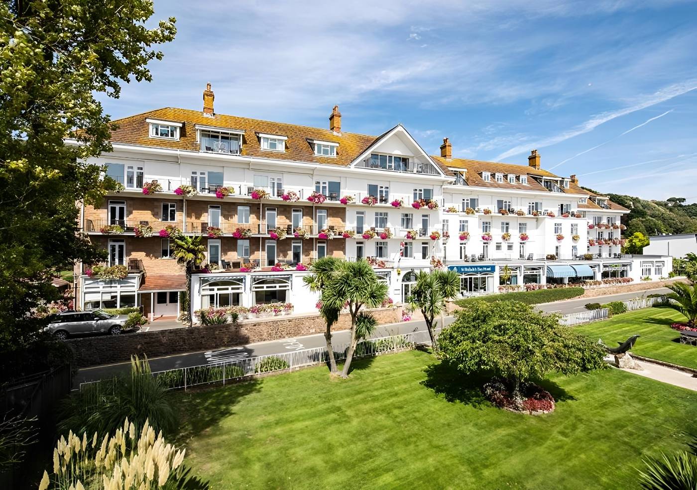 St-Brelade-s-Bay-Hotel-General-view-4