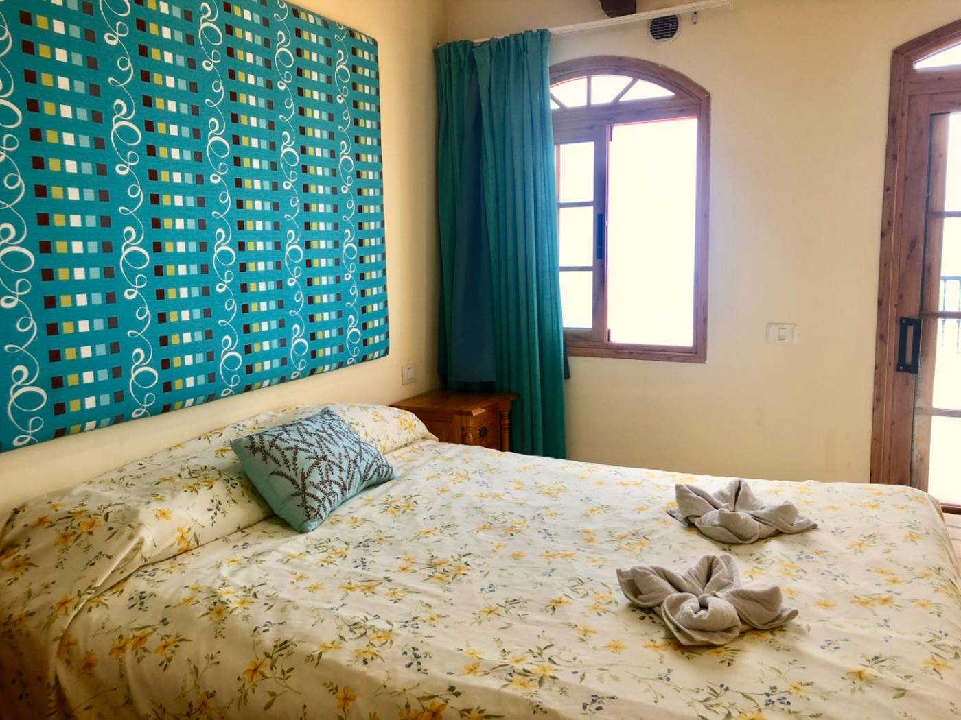 Estrella-Del-Norte-Room-18