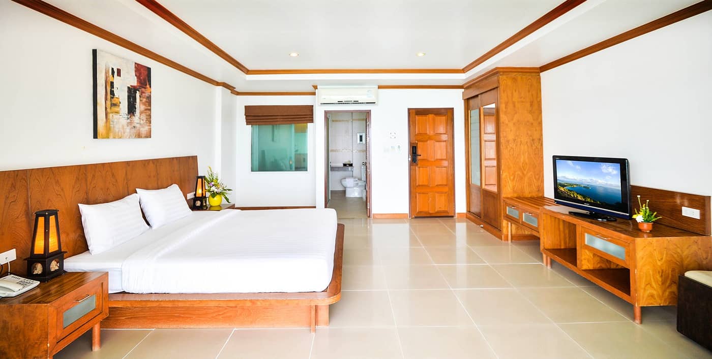 Tri-Trang-Beach-Resort-Room-14
