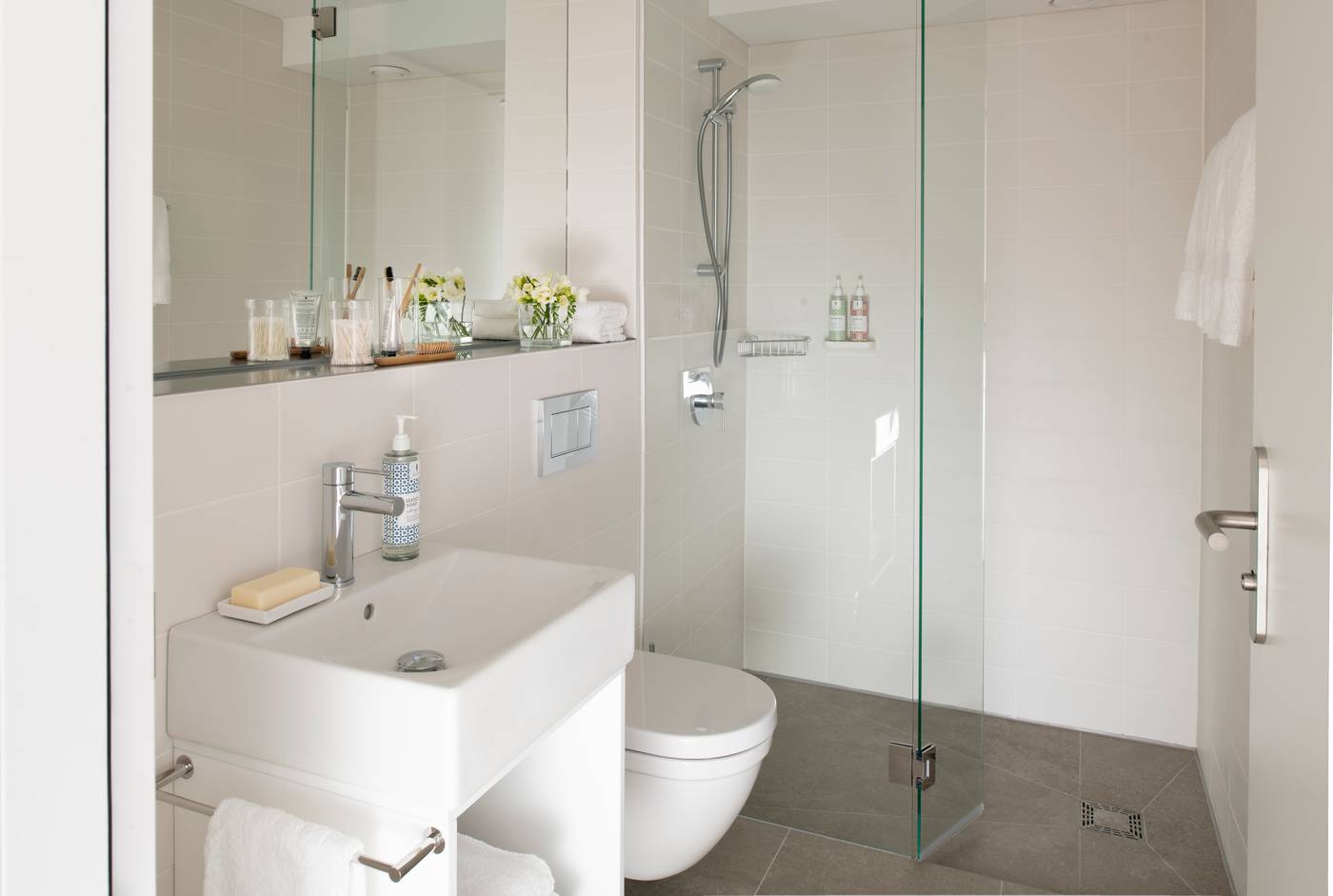 Eric-Vokel-Boutique-Apartments---Riverfront-Suites-Room-24