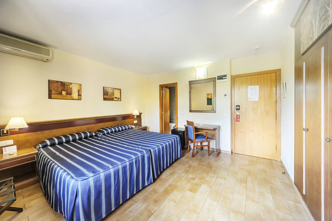 Obal-Urban-Hotel-Marbella-Room-26