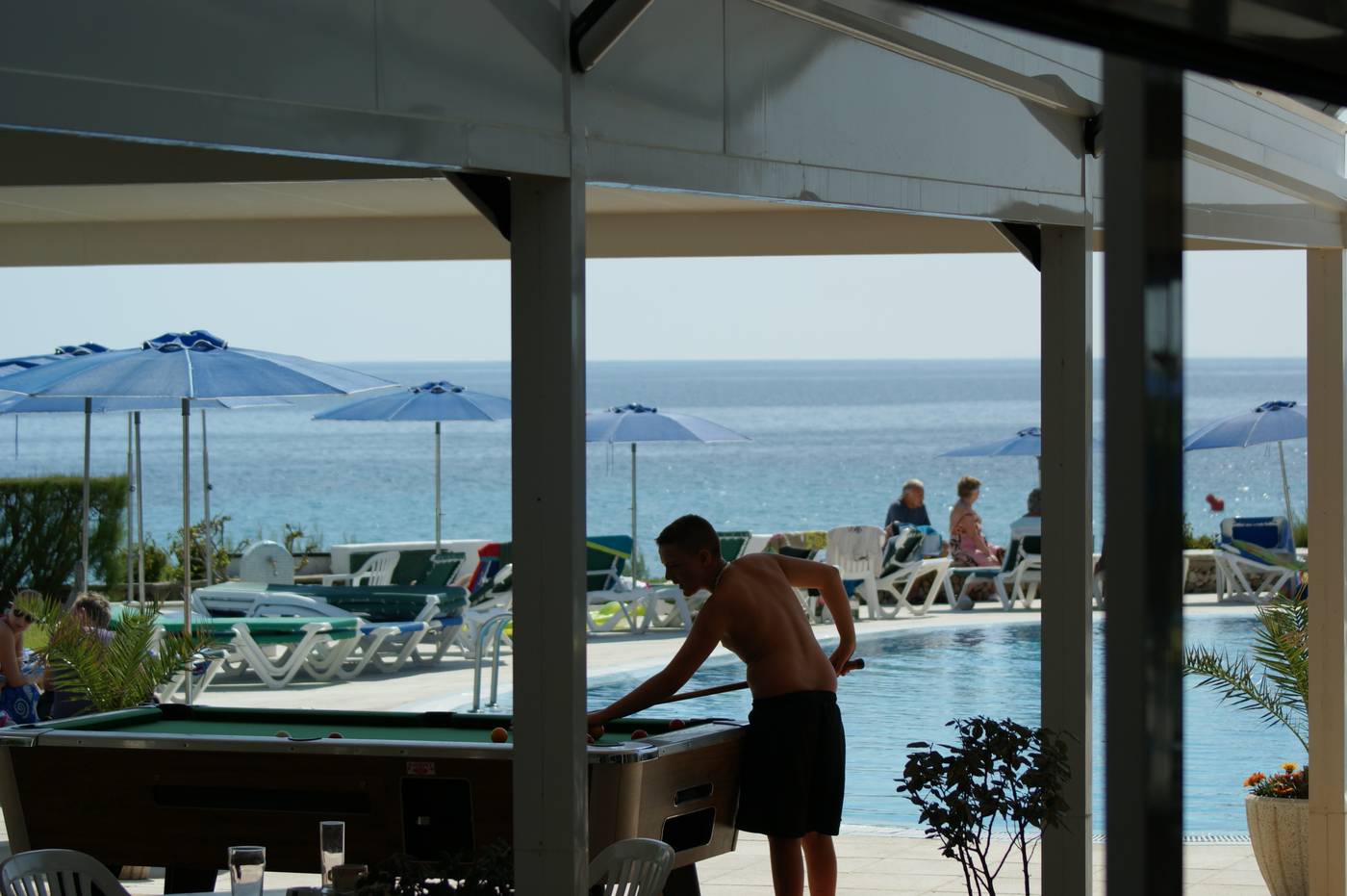 Vistamar-Restaurant-7