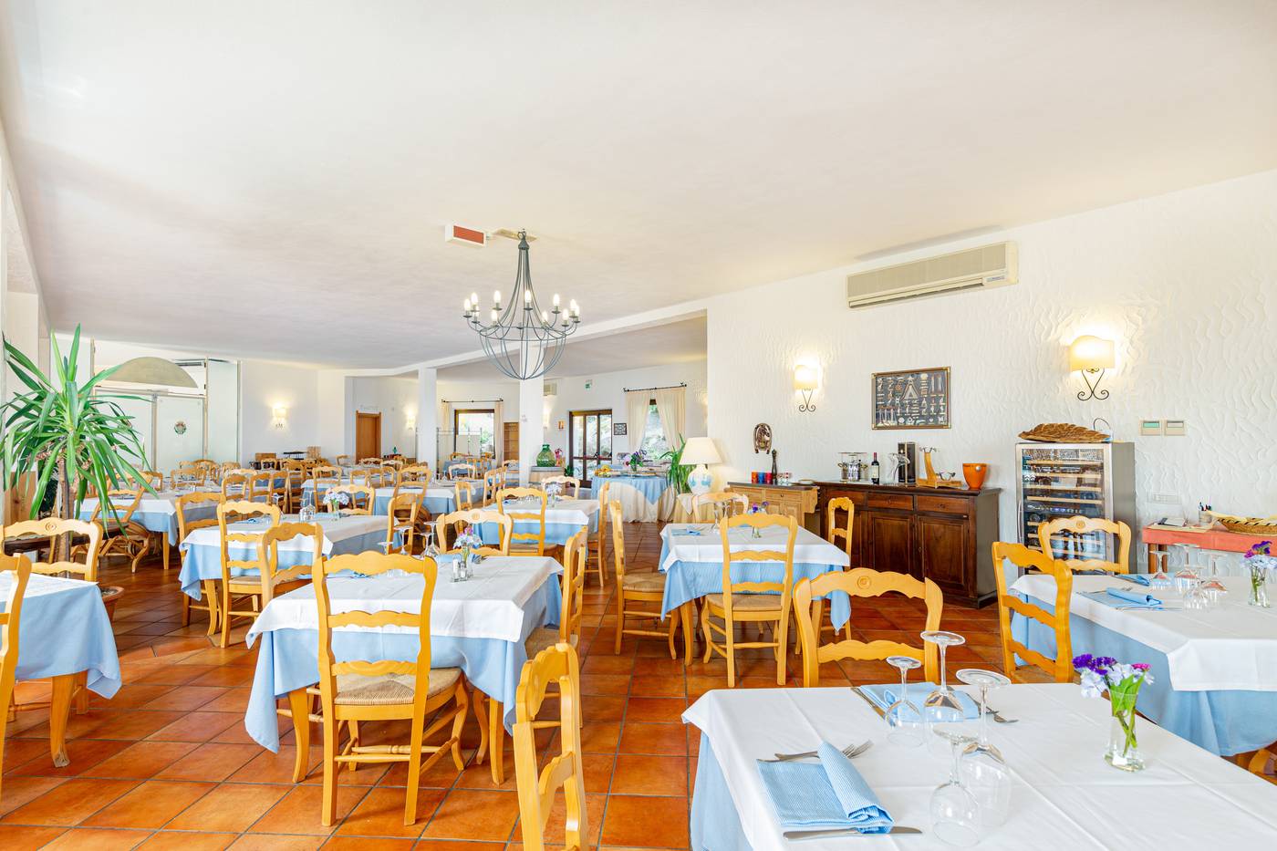 Hotel-San-Trano-Restaurant-48