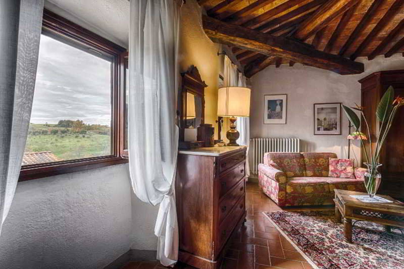 Villa-Campestri-Olive-Oil-Resort-Room-16