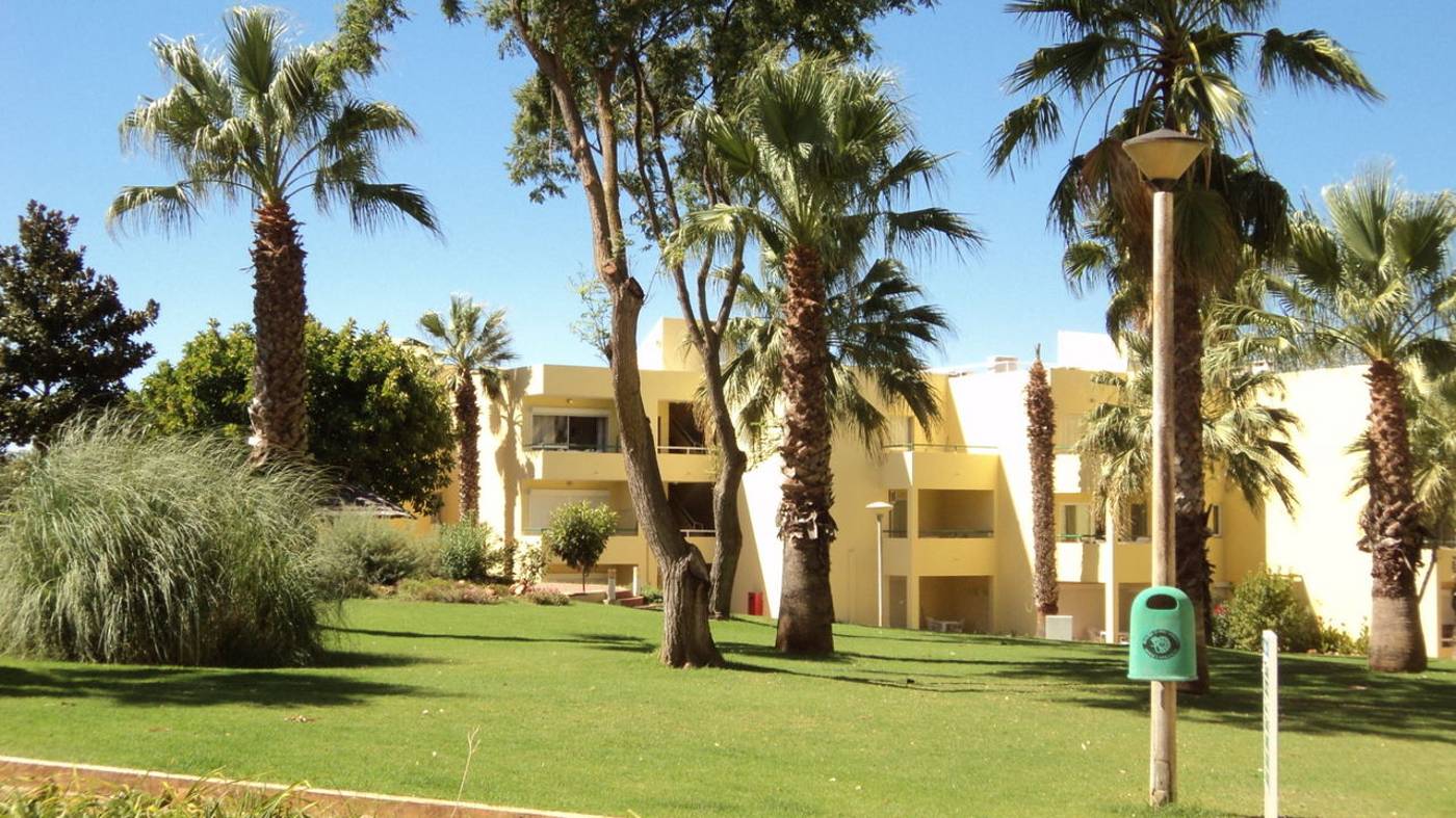 Parque-Mourabel--Pe-Do-Lago-and-Oasis-Village-General-view-7