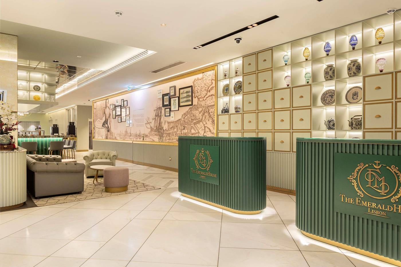 The-Emerald-House-Lisbon--Curio-Collection-by-Hilt-Lobby-20