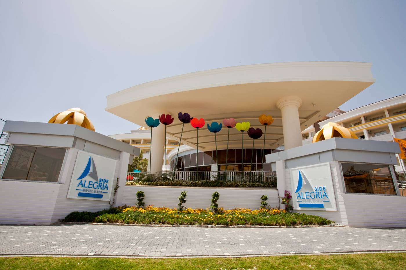 Side-Alegria-Hotel---Spa-General-view-19