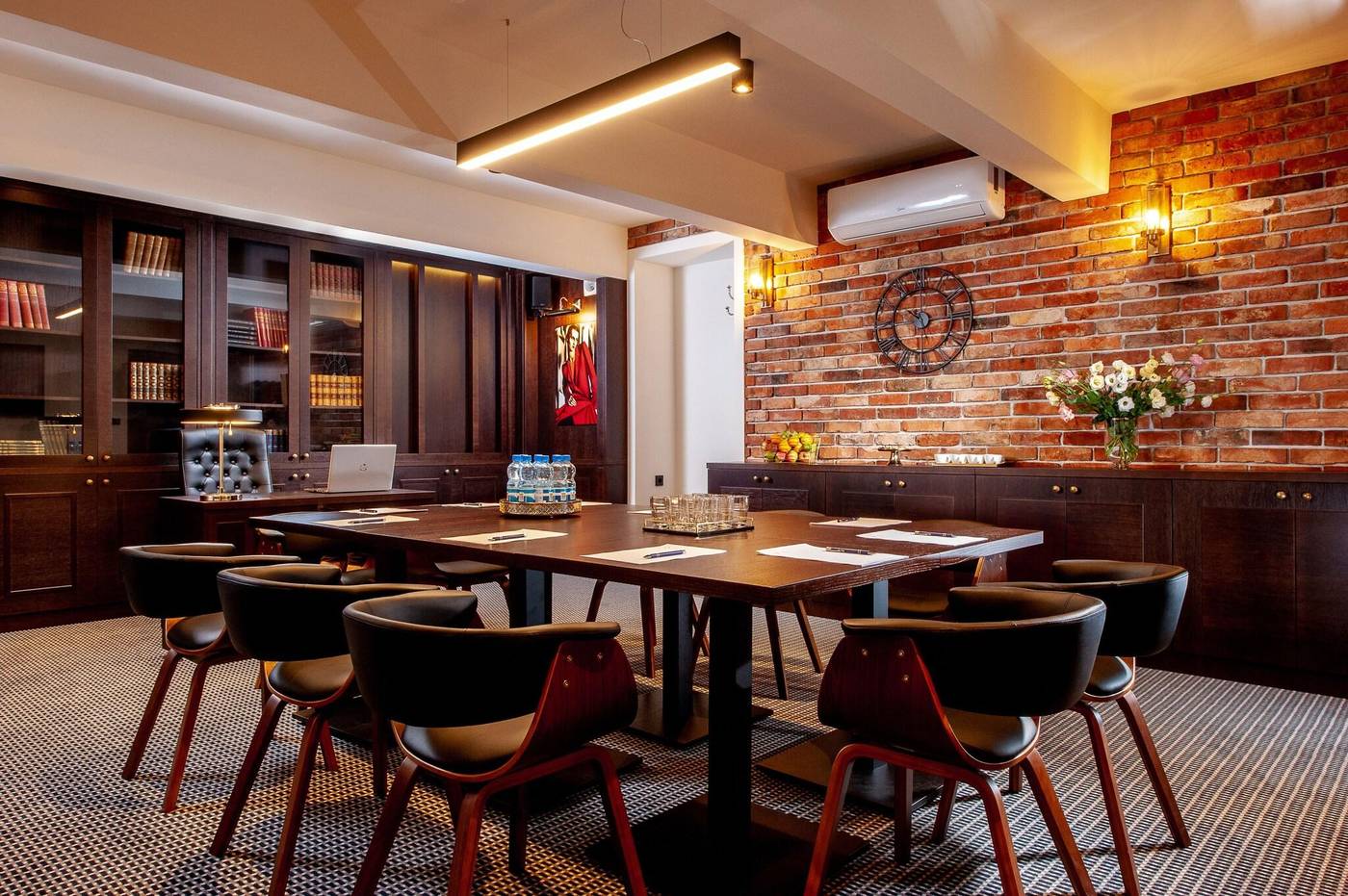 Amber-Design-Residence-Conferences-13