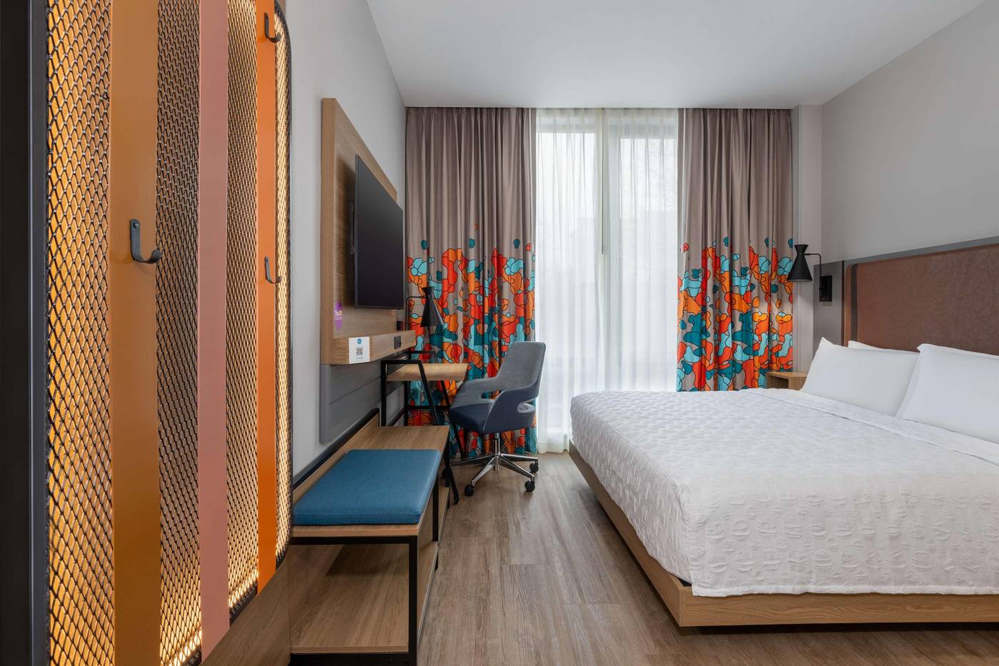 Tru-By-Hilton-Brooklyn-Room-21