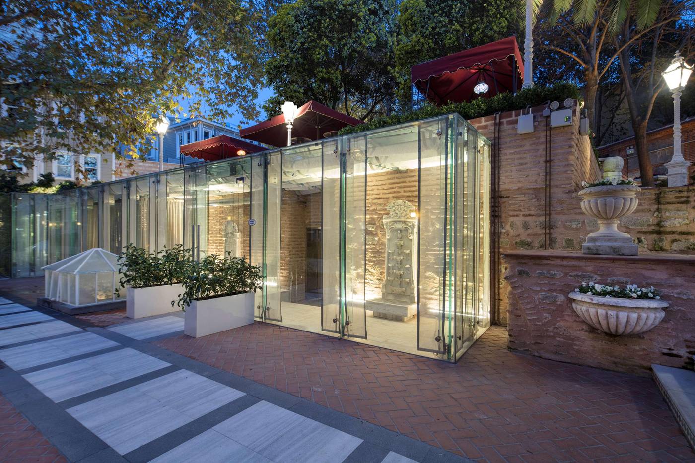 Hagia-Sofia-Mansions-Curio-Collection-by-Hilton-Room-71