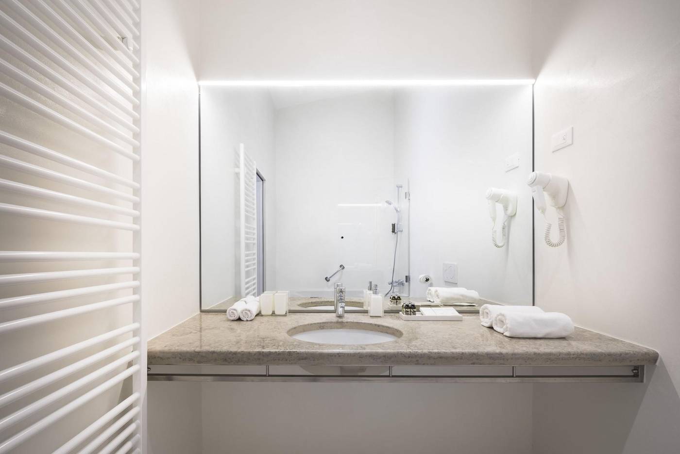 Rivalmare-Boutique-Hotel-Room-29