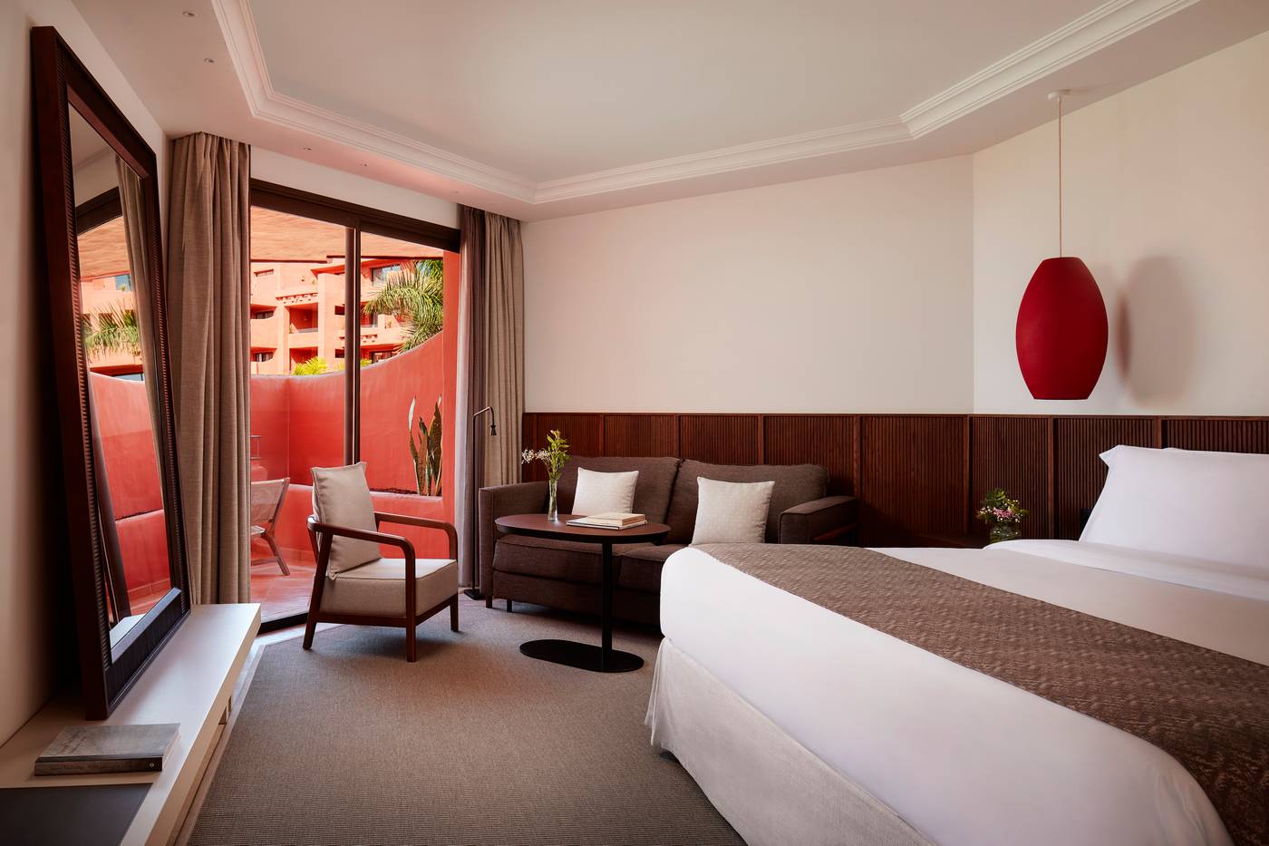 Sheraton-La-Caleta-Resort---Spa-Room-19