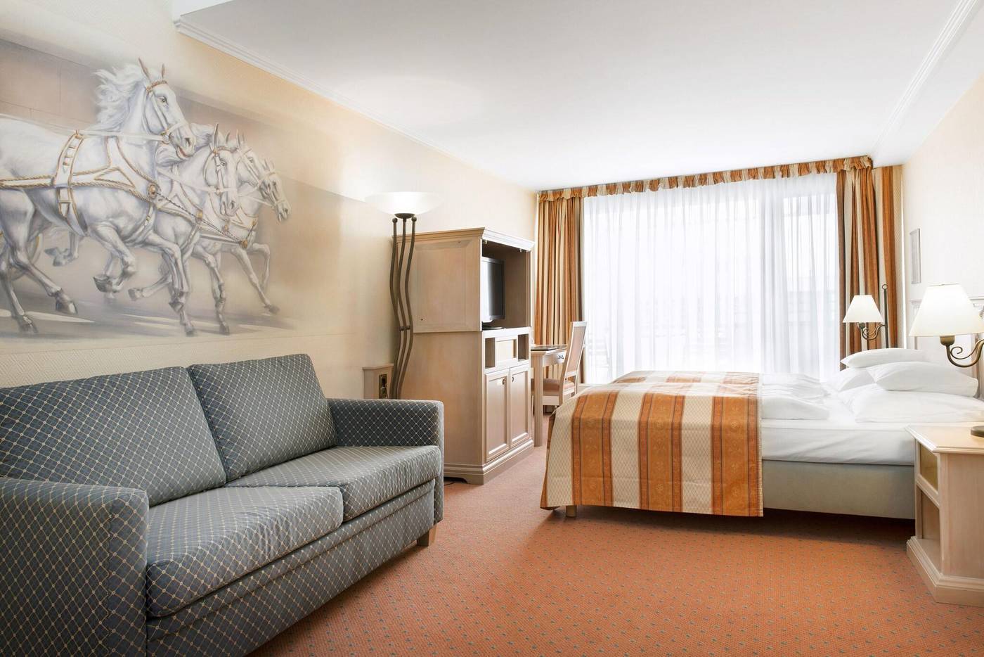 Hollywood-Media-Hotel-Room-26