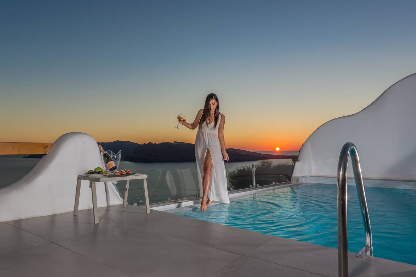 Elite Luxury Suites-Greece-SANTORINI-General view-3
