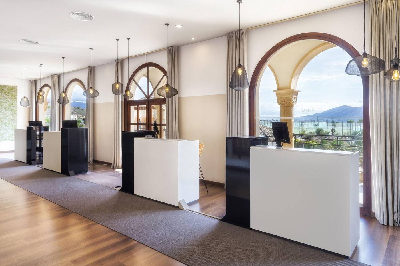 The-Level-At-Melia-Villaitana-Lobby-71