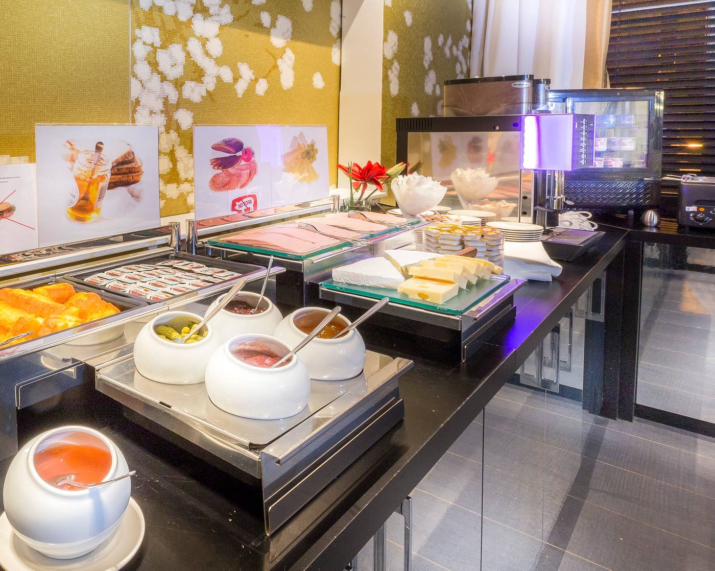 Adagio-Aparthotel-Serris-Val-d-Europe-Restaurant-48