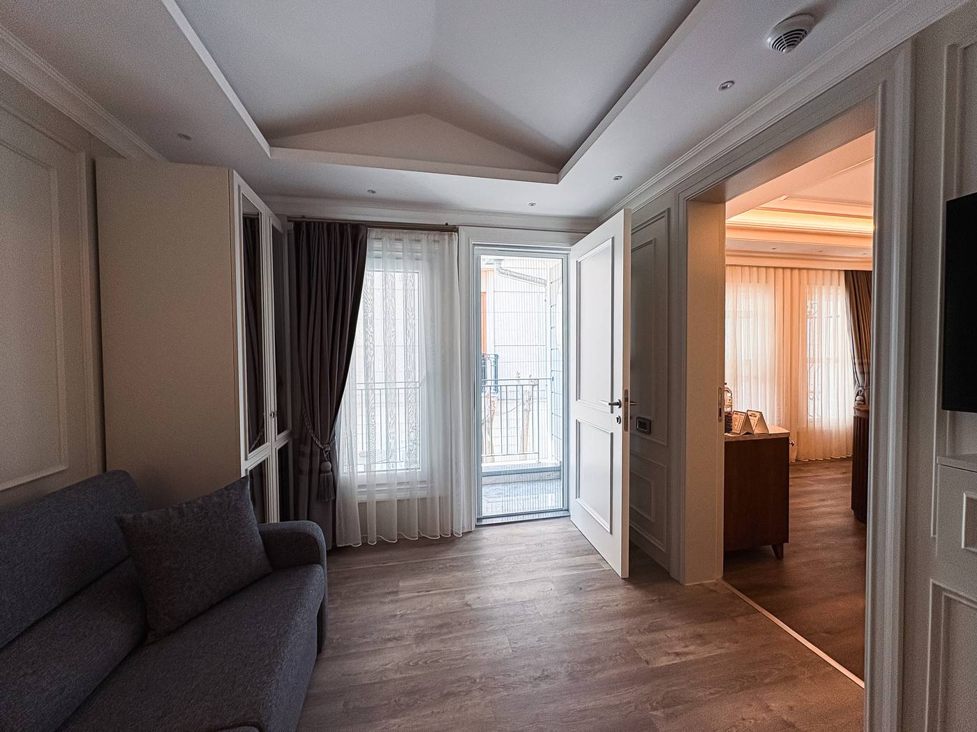 Amiral-Palace-Room-58