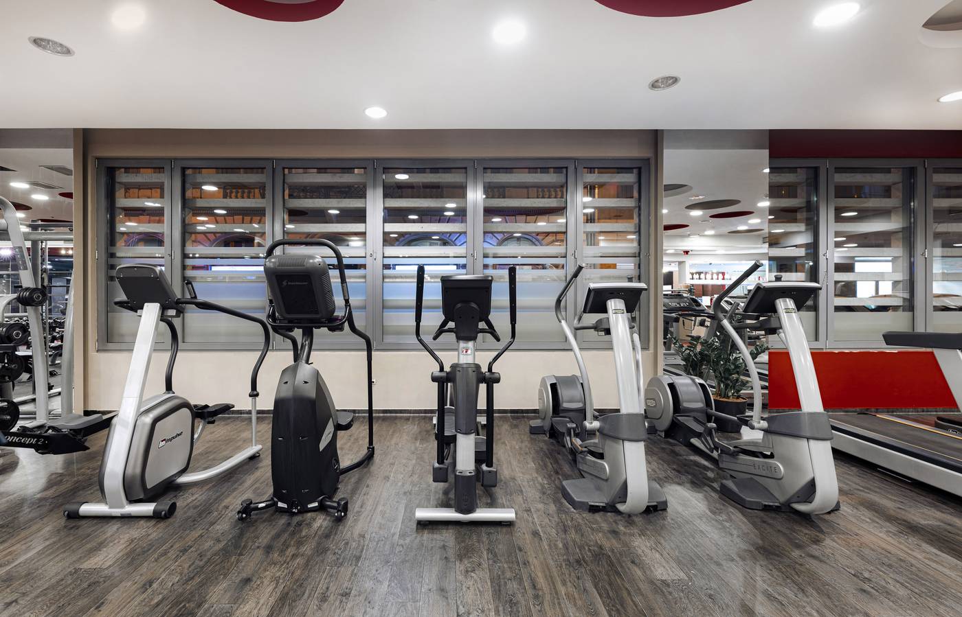 Bliss-Residence-and-Spa-Sports-and-Entertainment-56