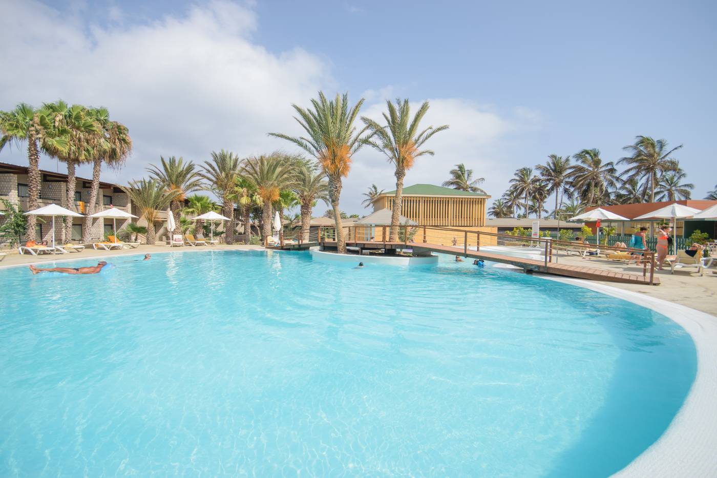 Oasis-Atlantico-Belorizonte-Pool-1