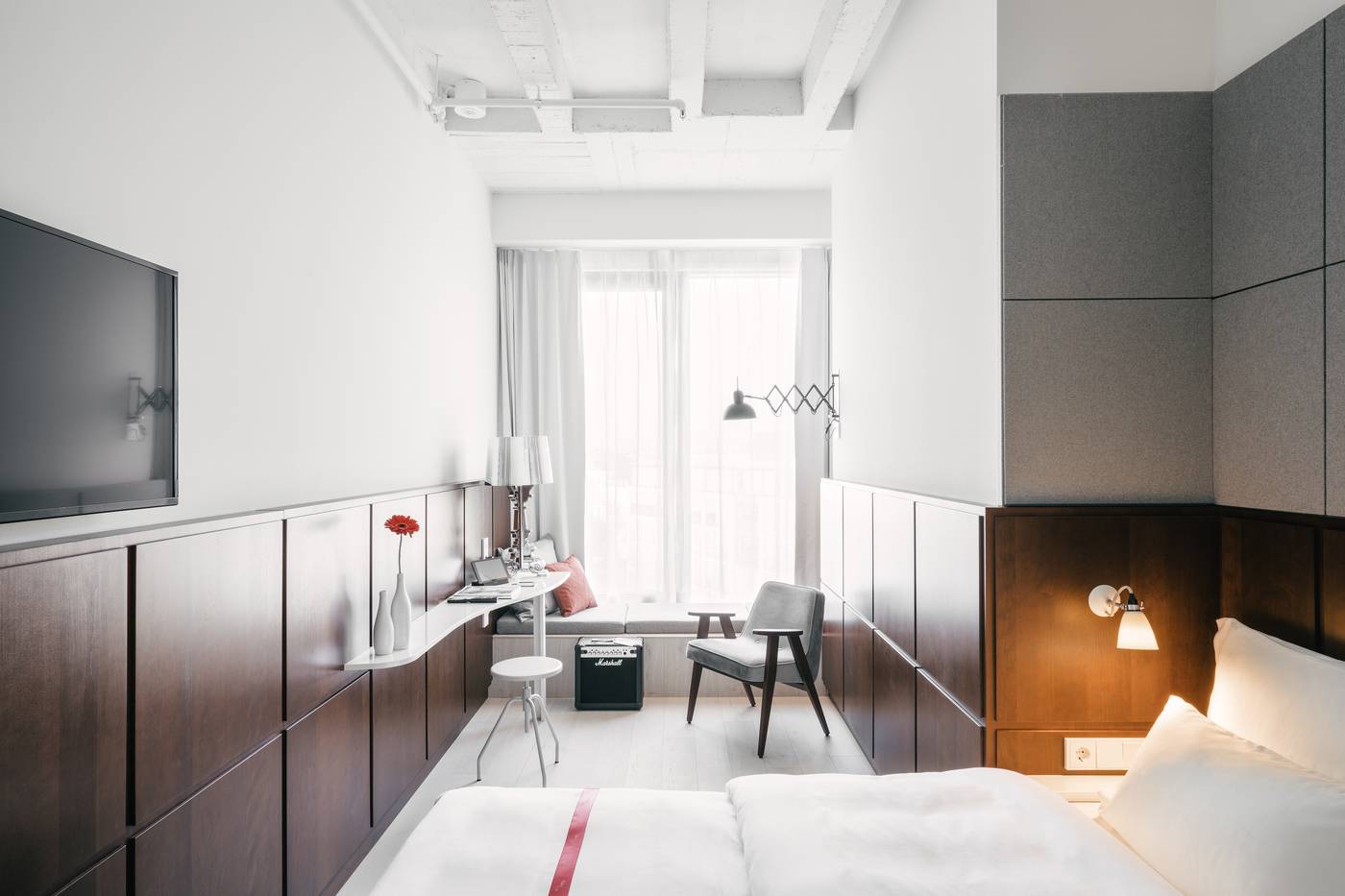 Ruby-Lilly-Hotel-Room-15