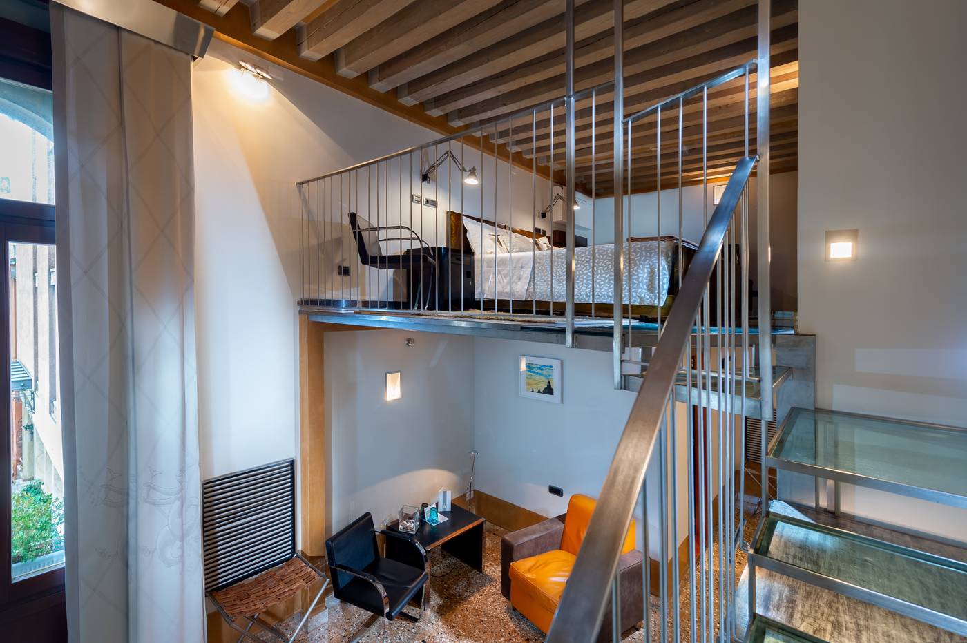 Ca--Pisani-Hotel-Room-5