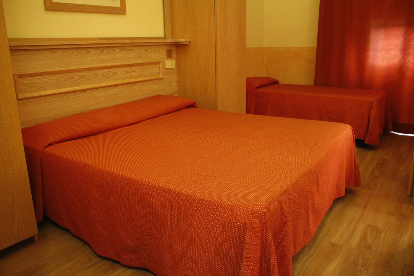Hotel-Meridiana-Room-6