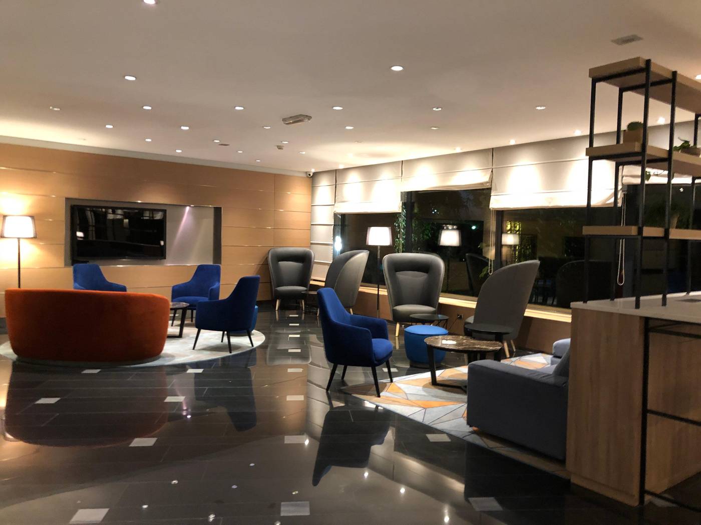 Crowne-Plaza-Milan-Linate-Bar-29