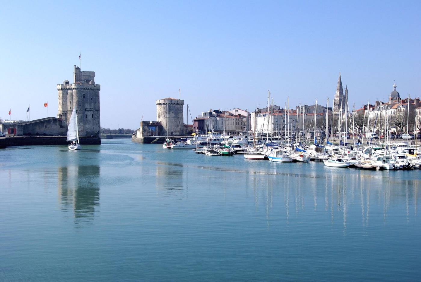 Hotel Henri Iv-France-LA ROCHELLE-General view-7
