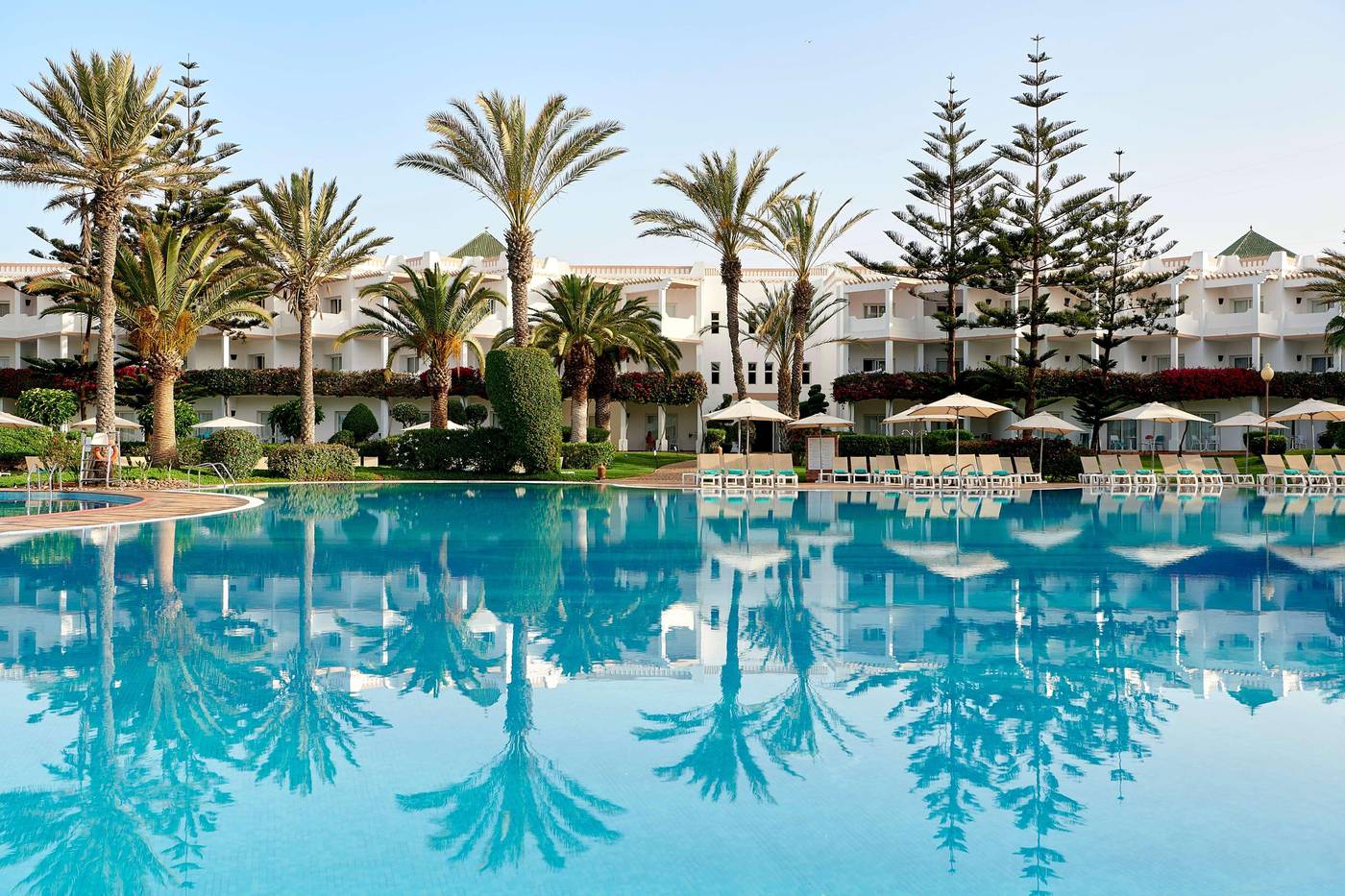 Iberostar-Waves-Founty-Beach-Pool-2