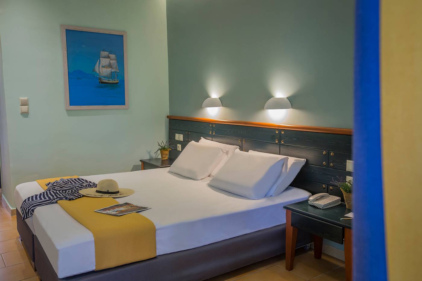 Golden-Coast-Hotel-and-Bungalows-Room-28