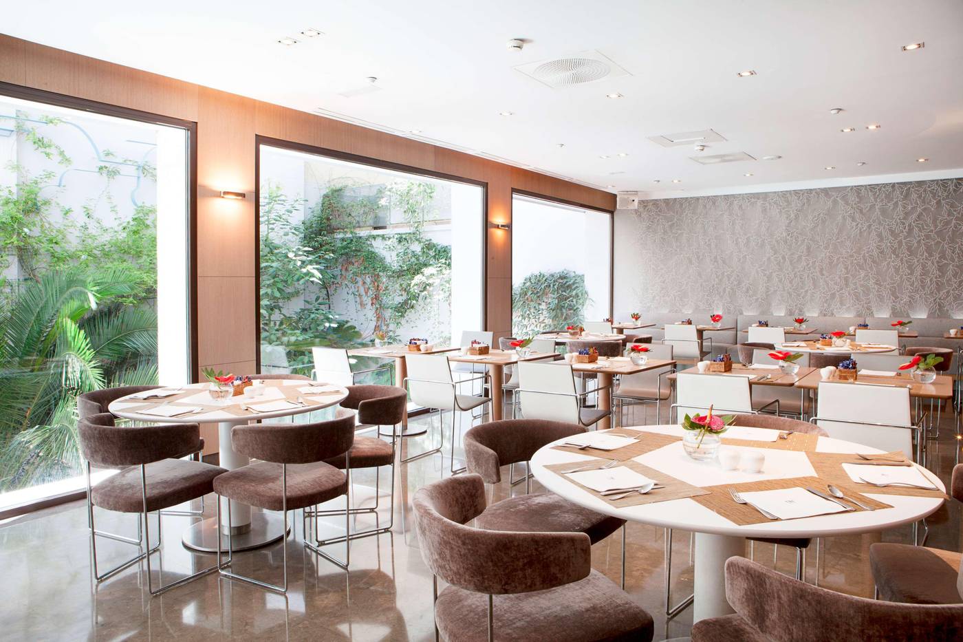 NH-Madrid-Principe-de-Vergara-Restaurant-30